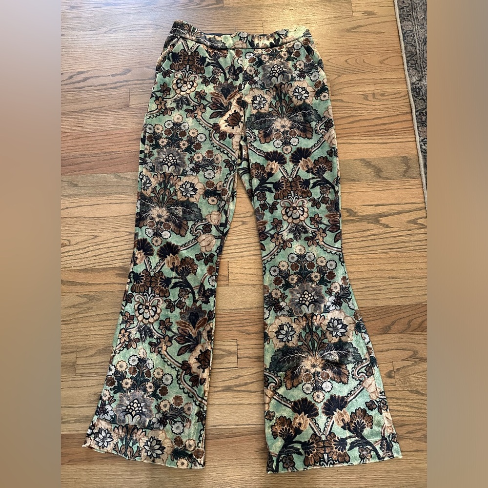 Summum Velvet floral flare pants! Size 36 (European)